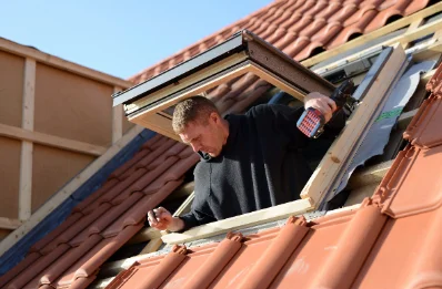 Pose de fenêtres de toit Velux à Bisel
